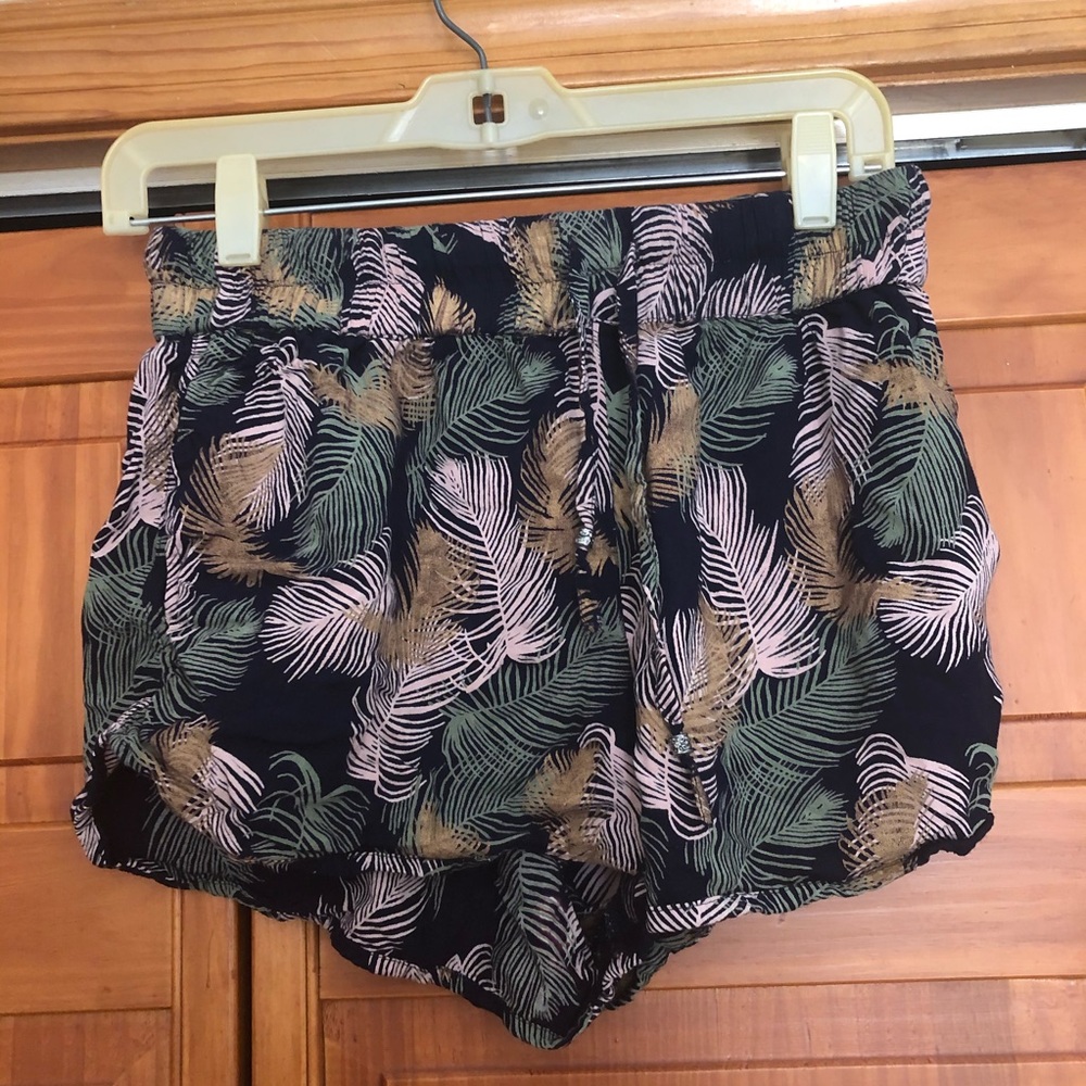Jungle shorts!